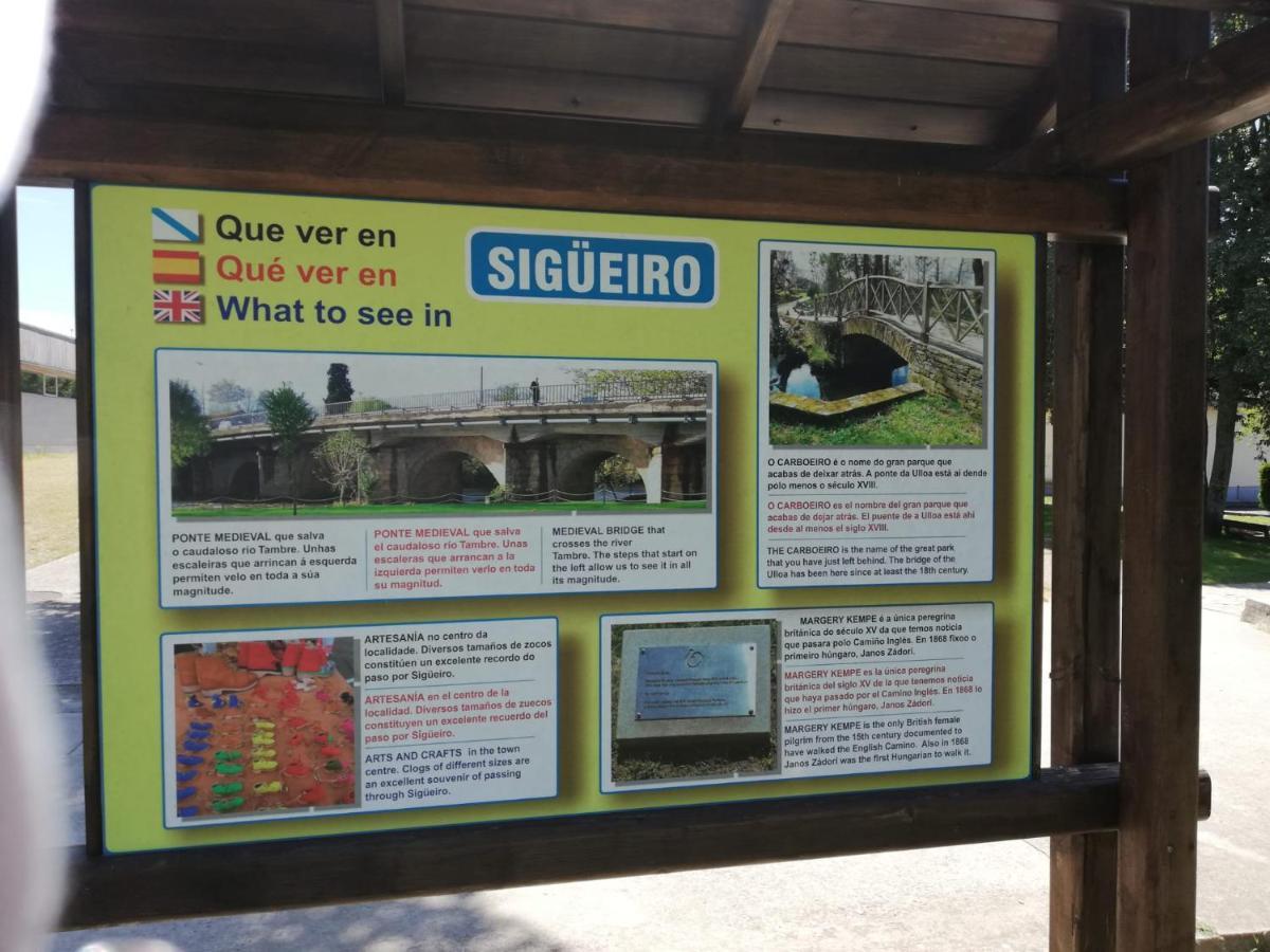 Alojamiento Camino Real Sigueiro Exterior foto